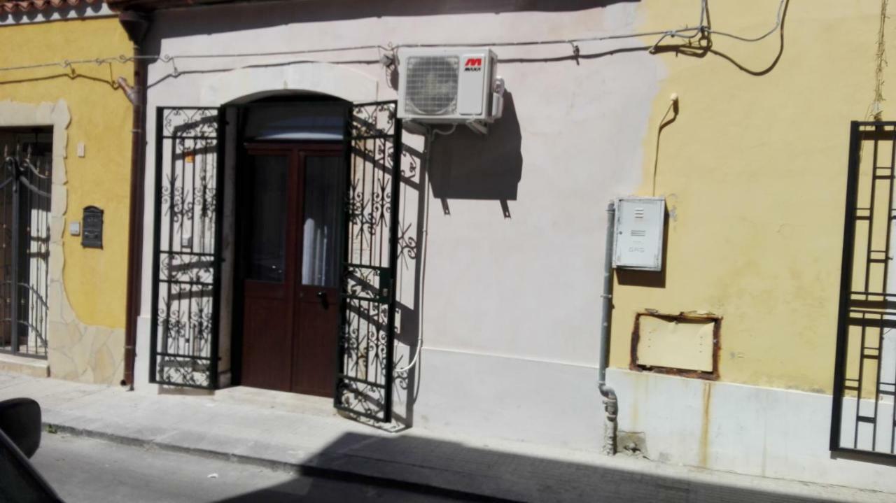 فيلا سيراكوزافي Casa Agnes المظهر الخارجي الصورة